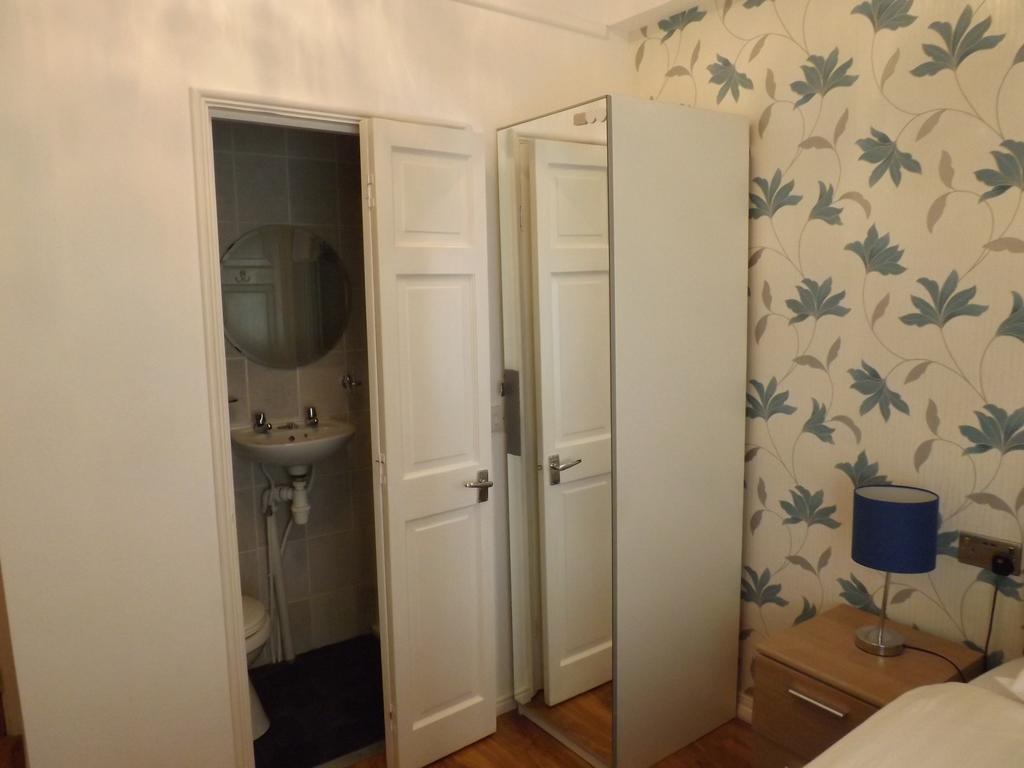 Shirley B & B 본머스 외부 사진