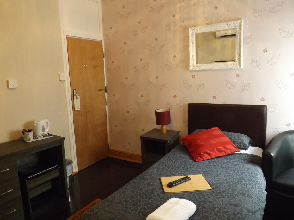 Shirley B & B 본머스 외부 사진