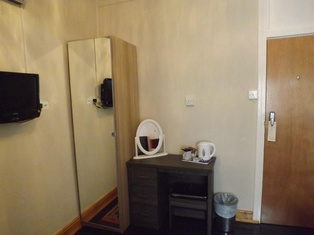 Shirley B & B 본머스 외부 사진