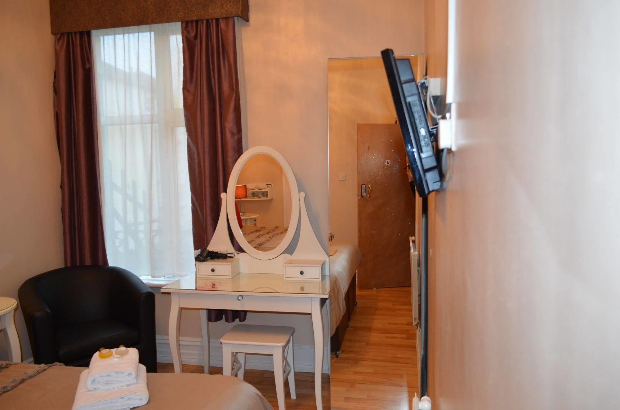 Shirley B & B 본머스 외부 사진